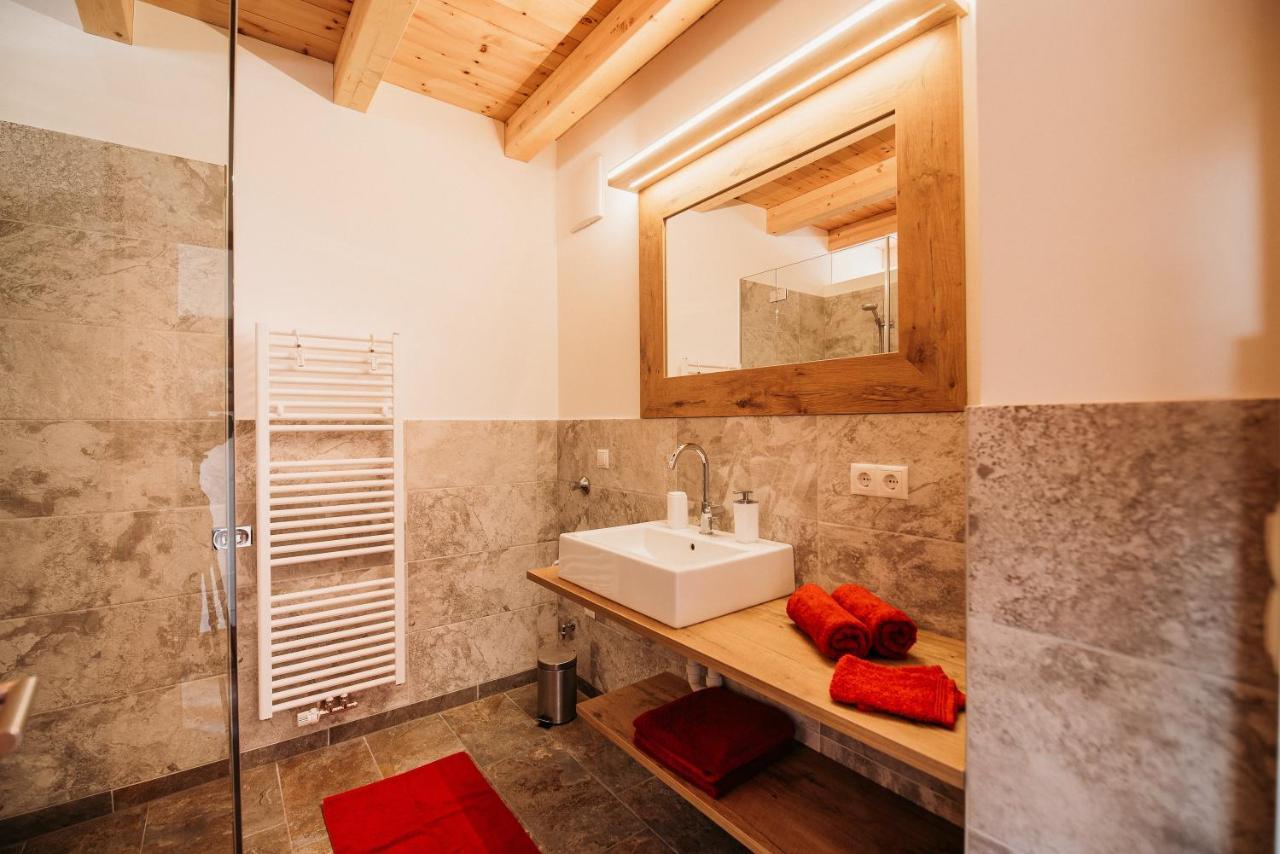 Apartment Lahnbach Grosskarneid ルゾーン エクステリア 写真