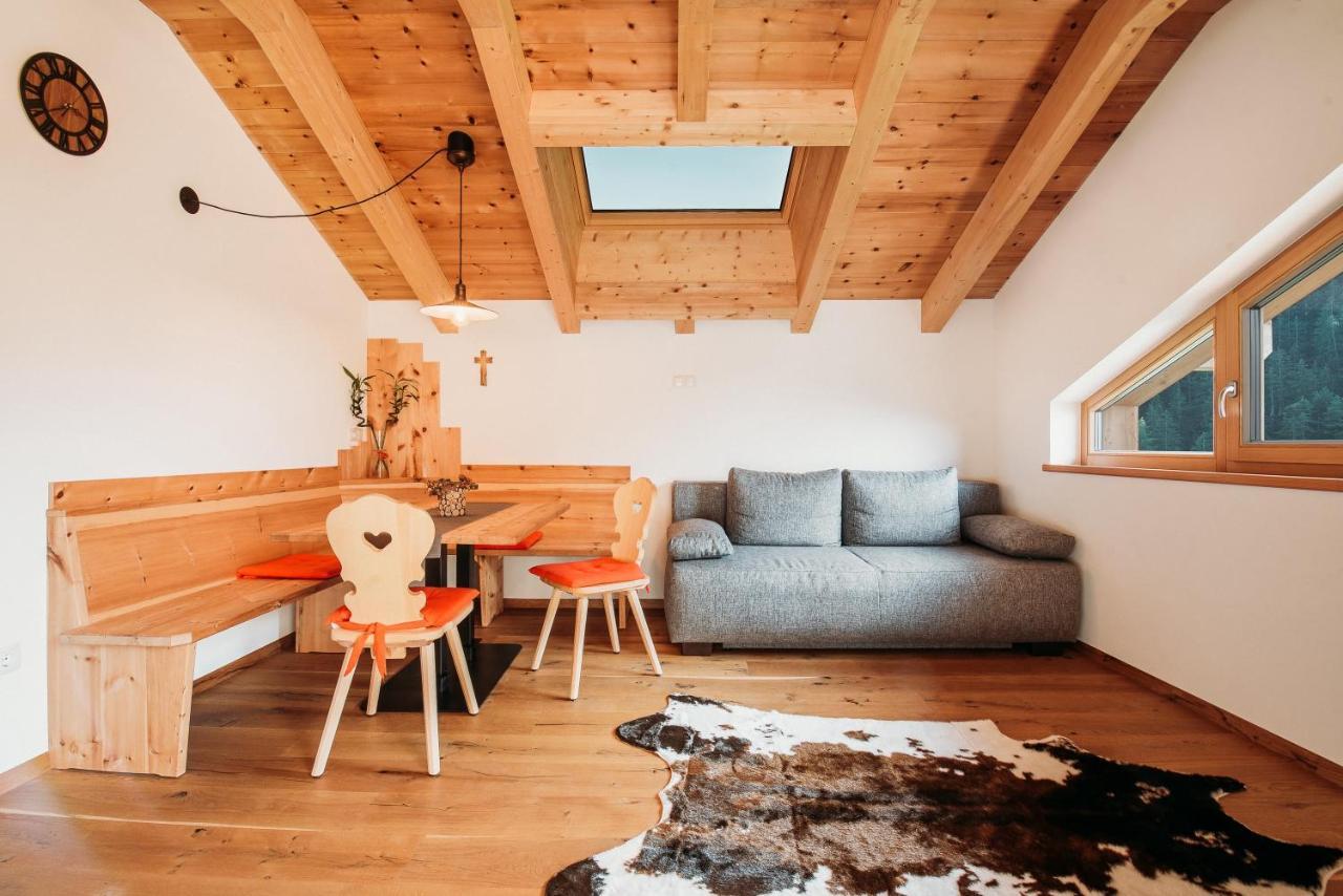 Apartment Lahnbach Grosskarneid ルゾーン エクステリア 写真