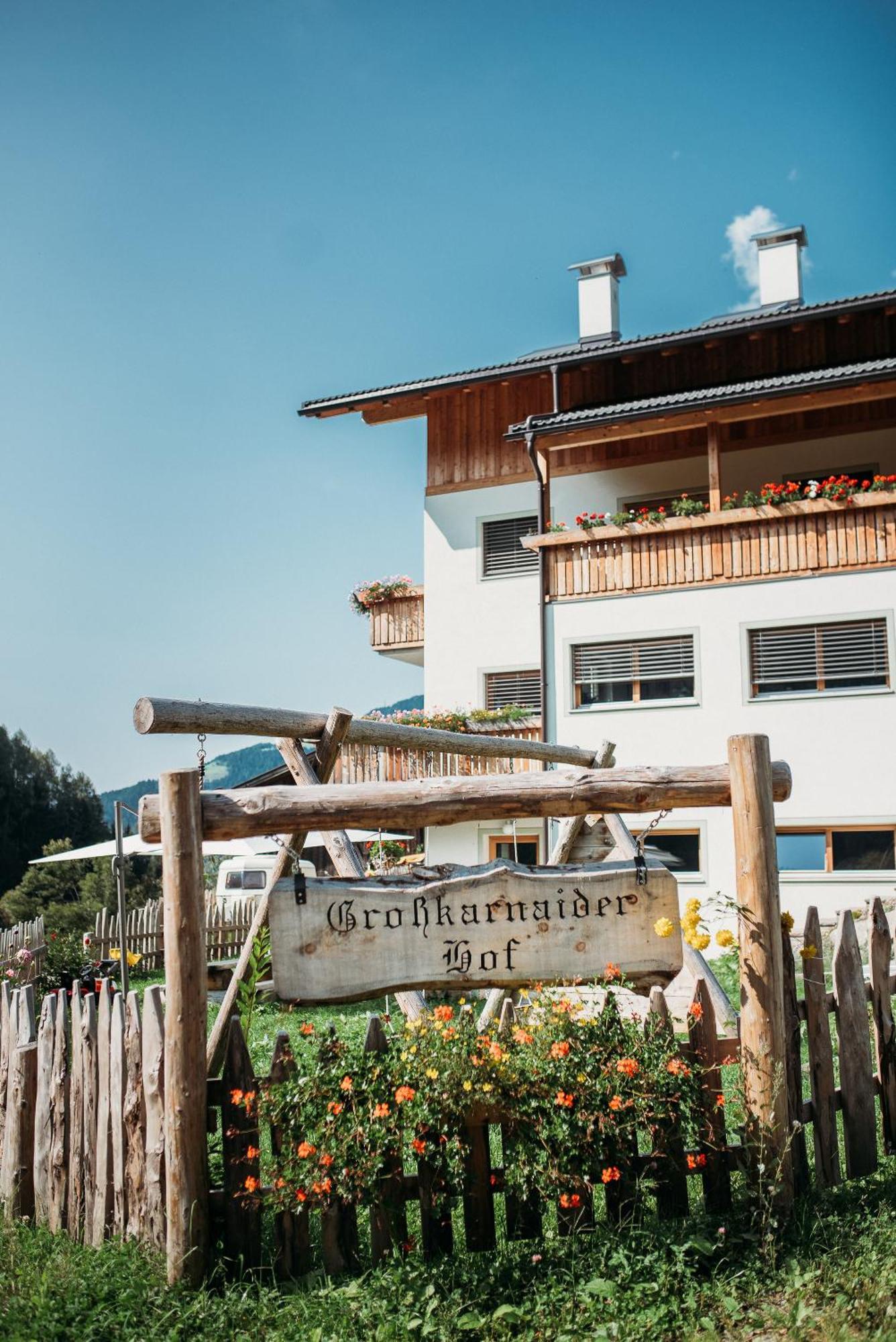 Apartment Lahnbach Grosskarneid ルゾーン エクステリア 写真